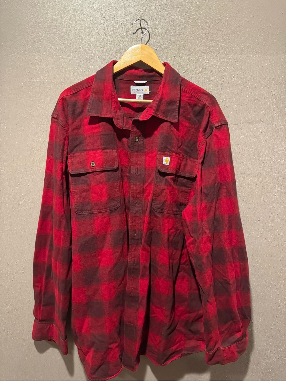 Men’s Vintage Carhartt Red and Black Plaid Flannel Shirt